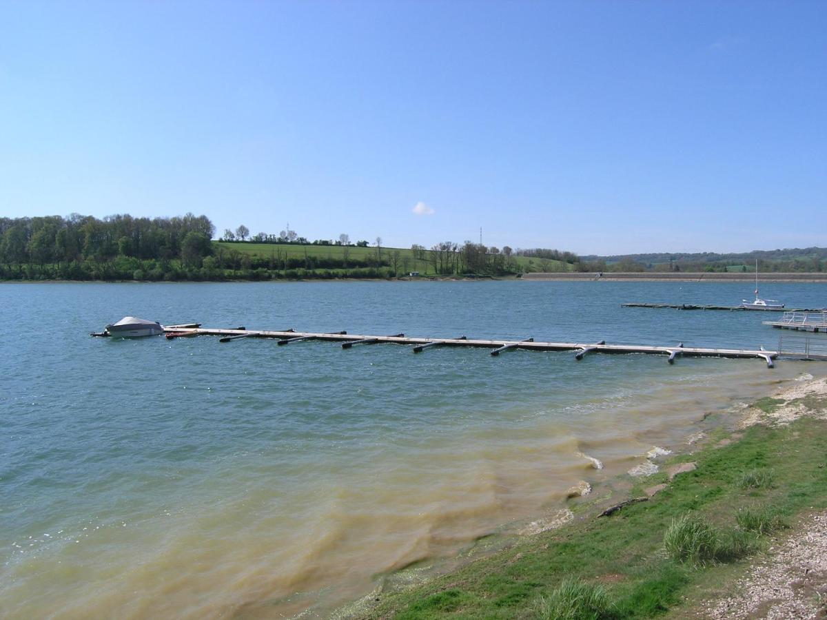 Les Jardins Des 3 Provinces- Gite Montcharvot Bagian luar foto