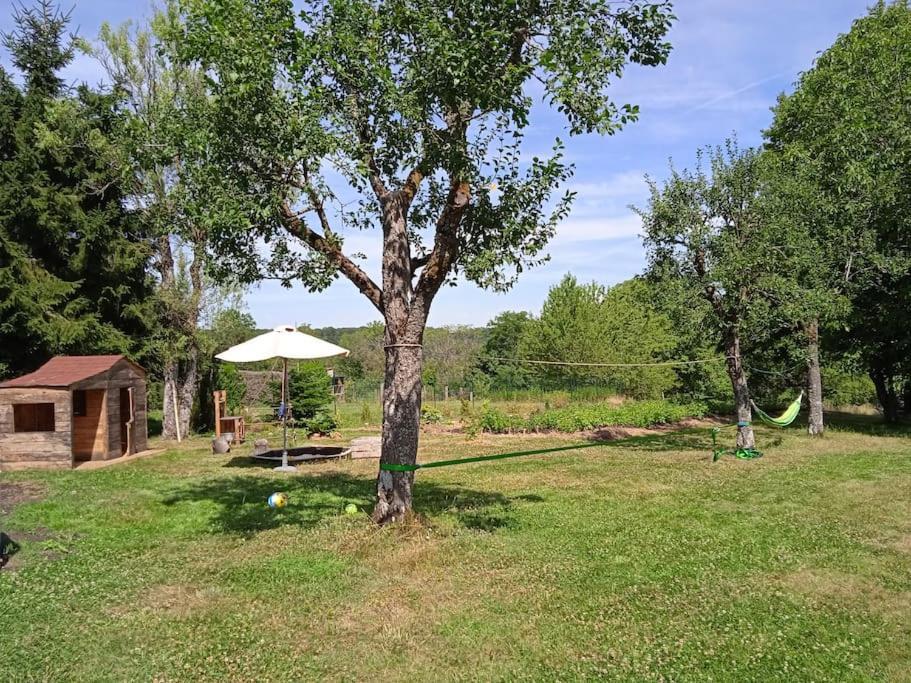 Les Jardins Des 3 Provinces- Gite Montcharvot Bagian luar foto