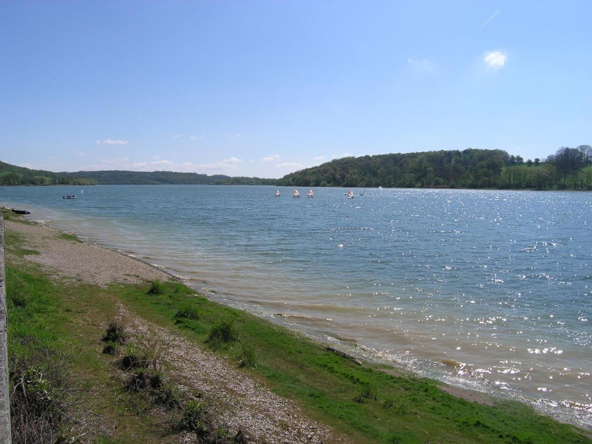 Les Jardins Des 3 Provinces- Gite Montcharvot Bagian luar foto